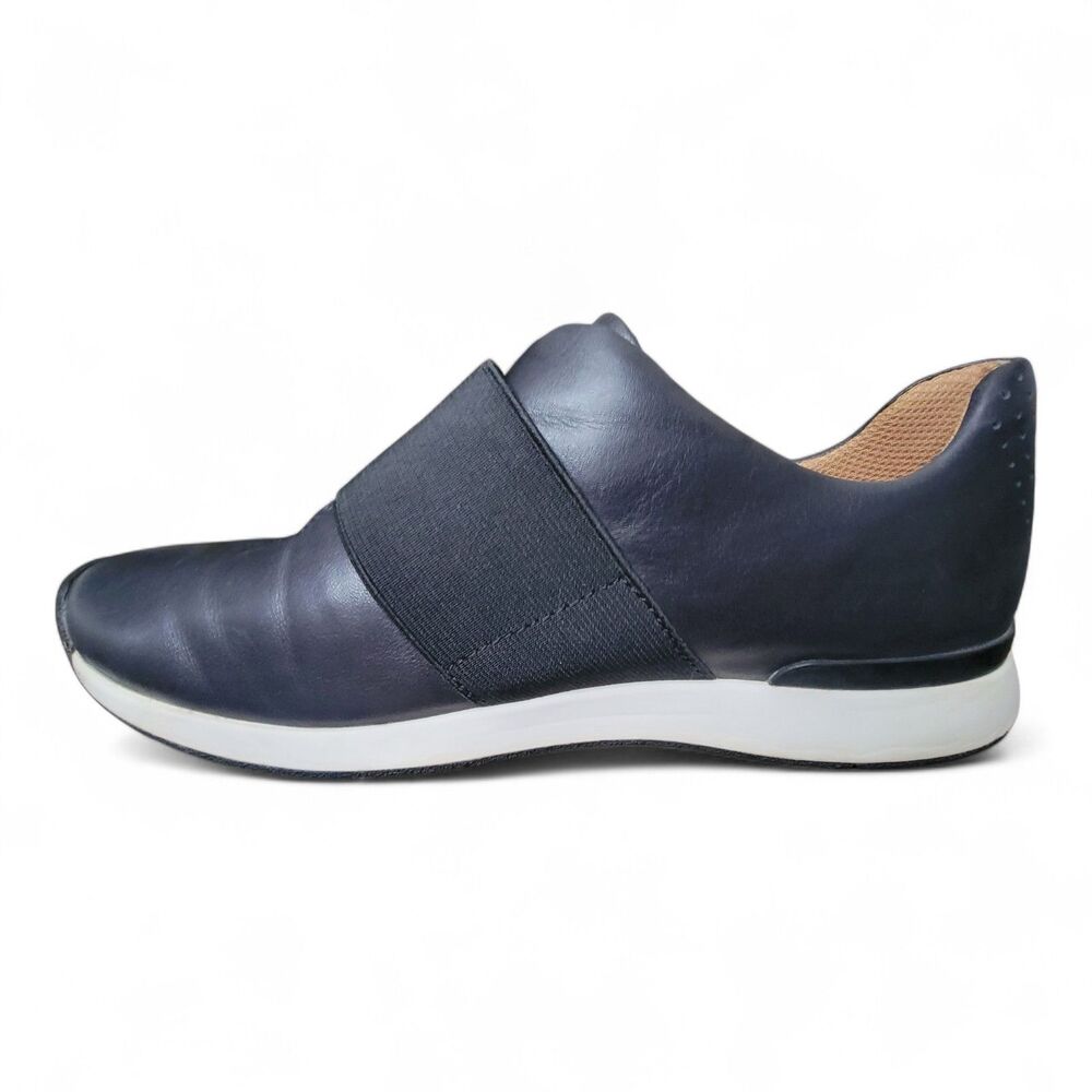 Vionic Codie Women's Leather Sneaker Slip On Black 8 Elastic Band Comfort Casual - Picture 4 of 9